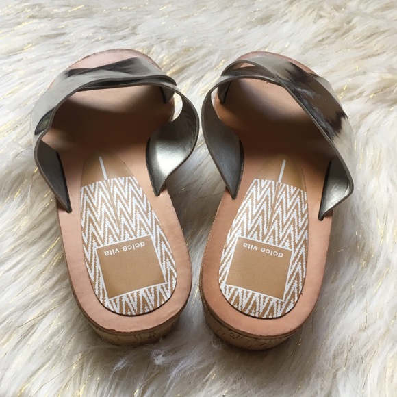 Dolce Vita Metallic Slide Sandals - Picture 5 of 8